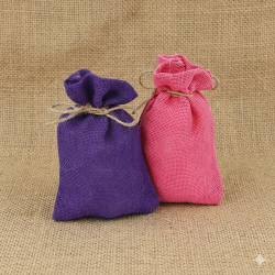 Gekleurde jute zakken 12 cm x 18 cm